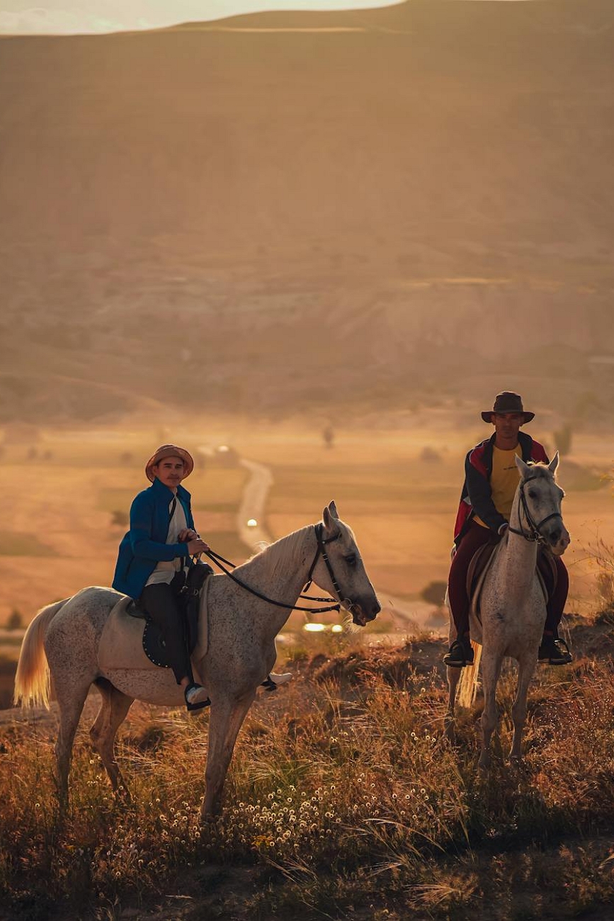 Lake Louise, Moraine Lake, Banff Tour from Calgary Lake Louise, Moraine Lake, Banff Tour from Calgary